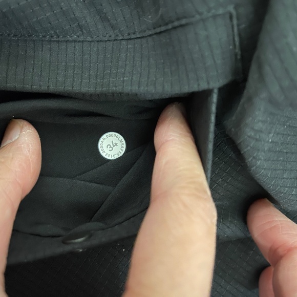 Lululemon Men Commission Pant Slim 34 x 32 Slim Fit Black Grid Patterned NWT - Picture 6 of 10